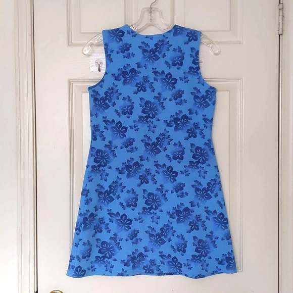 NWOT. Girl's Cotton Blended Stretchable Sleeveless Floral Summer Dress. - Picture 2 of 4